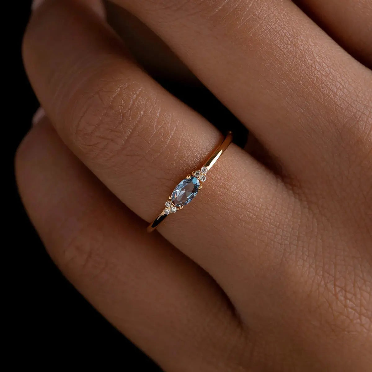 S925 Sterling Silver Blue Stone Horse Eye Engagement Ring visax