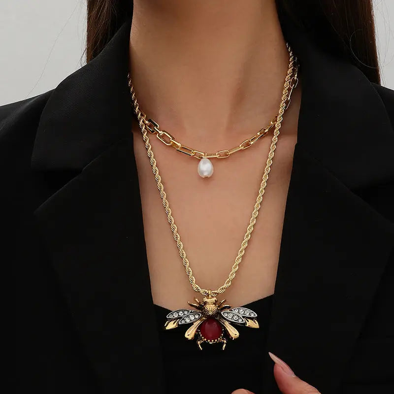Retro Insect Water Drop And Animal Necklace With A Niche High-End Vibe - visax